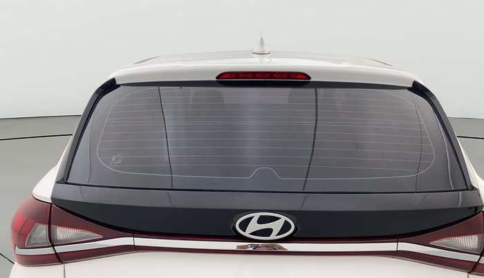 2023 Hyundai NEW I20 SPORTZ 1.2 MT, Petrol, Manual, 34,104 km, Rear Windshield