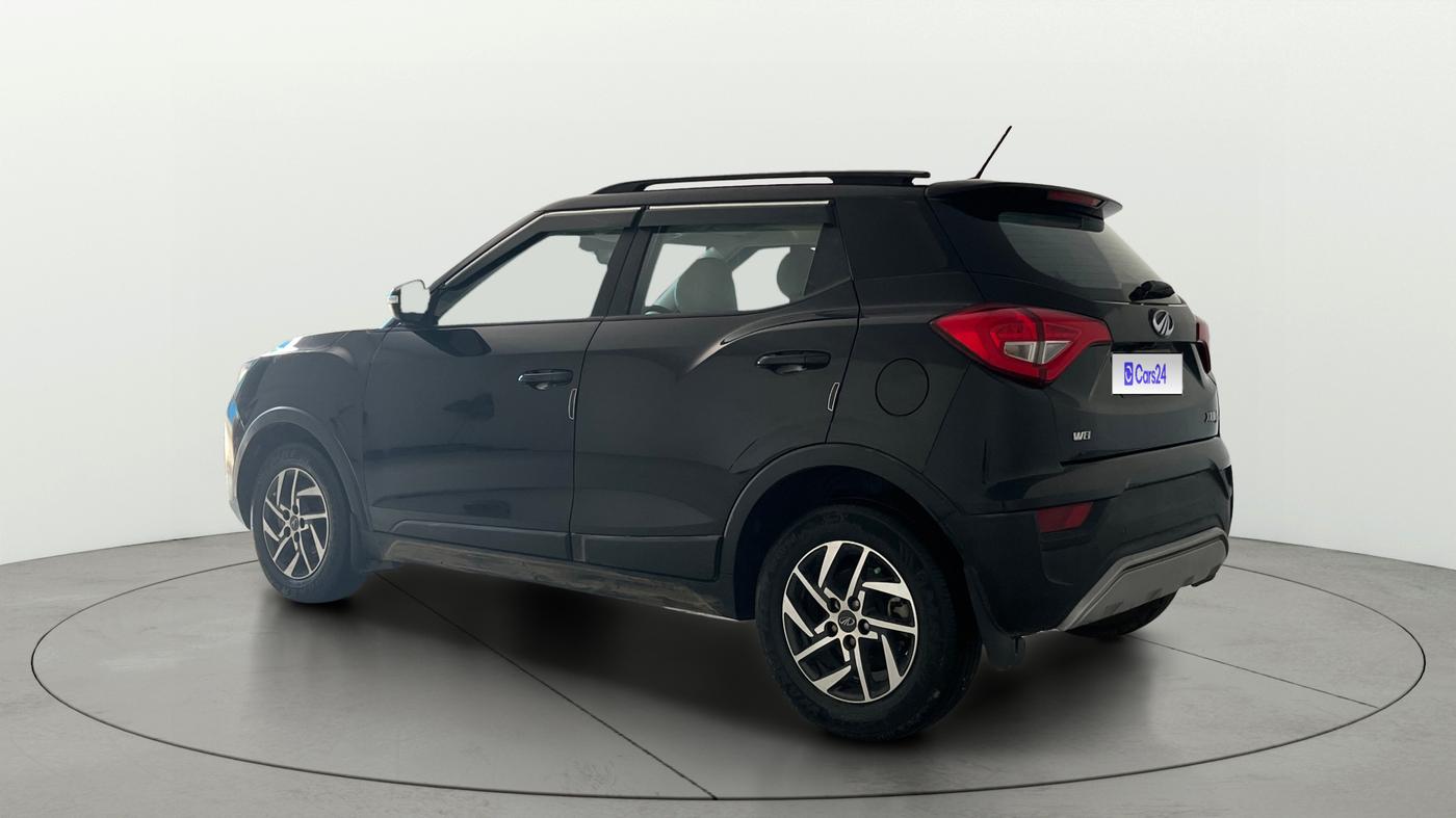 2022 Mahindra XUV300 W8 (O) 1.2 PETROL, Petrol, Manual, 42,061 km, Left Back Diagonal