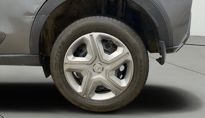 2021 Tata NEXON XM SUNROOF PETROL, Petrol, Manual, 48,543 km, Left Rear Wheel