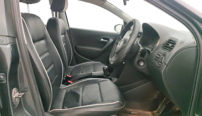 2018 Volkswagen Polo COMFORTLINE 1.0L MPI, Petrol, Manual, 46,386 km, Right Side Front Door Cabin