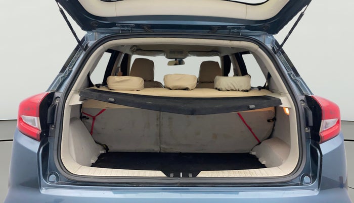2019 Mahindra XUV300 W8 1.5 DIESEL, Diesel, Manual, 84,079 km, Boot Open Zoomed View