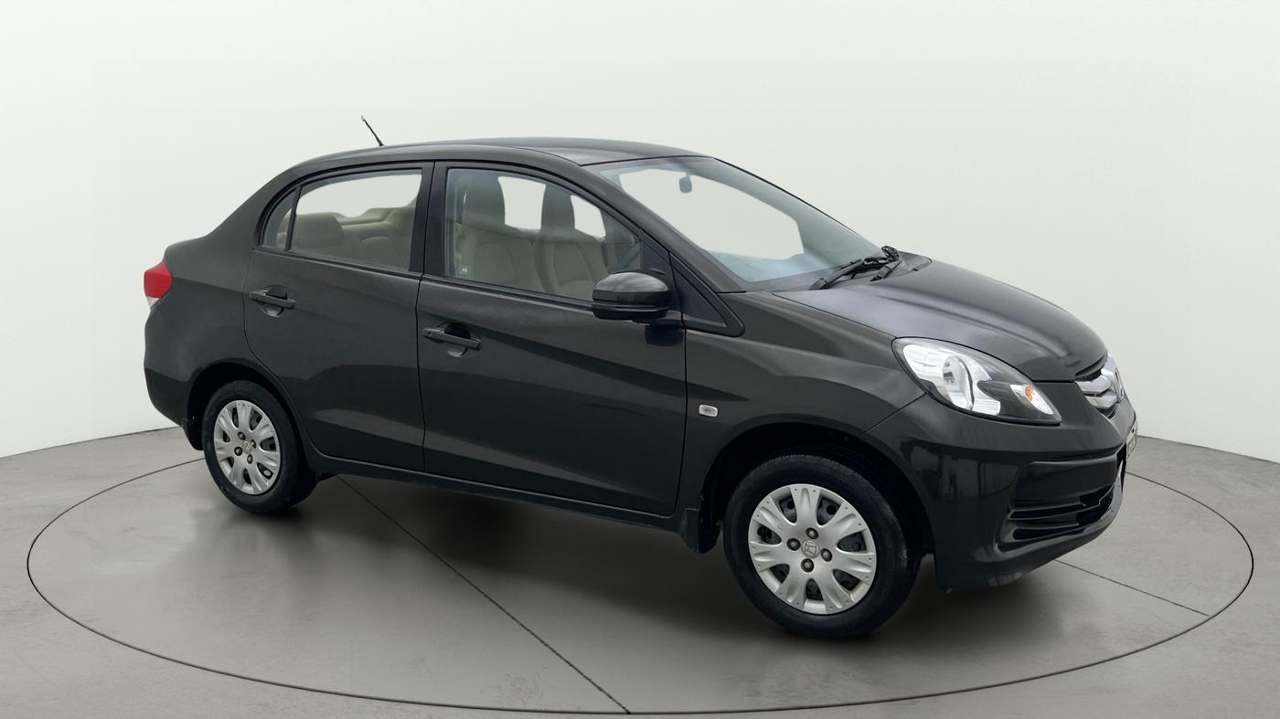 2015 Honda Amaze 1.2L I-VTEC S, Petrol, Manual, 62,387 km, Right Front Diagonal