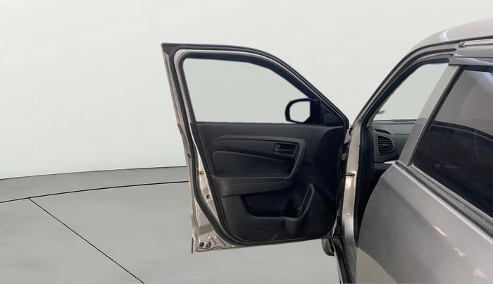 2021 Maruti Vitara Brezza LXI, Petrol, Manual, 26,190 km, LHS Front Door