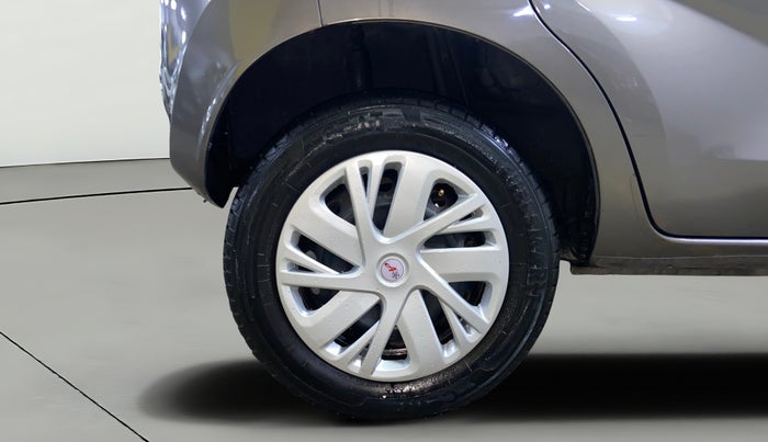 2020 Datsun Redi Go T(O), Petrol, Manual, 19,764 km, Right Rear Wheel