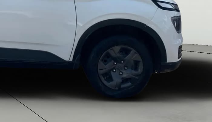 2023 Hyundai VENUE S(O) 1.2, Petrol, Manual, 33,271 km, Right Front Wheel