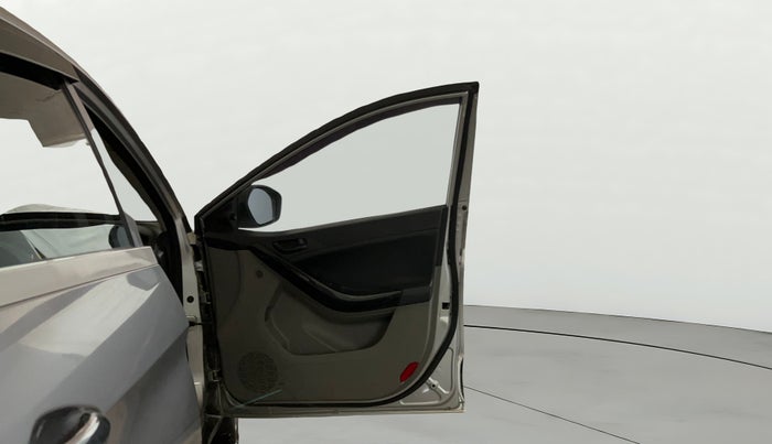 2019 Tata NEXON XM PETROL, Petrol, Manual, 68,556 km, RHS Front Door