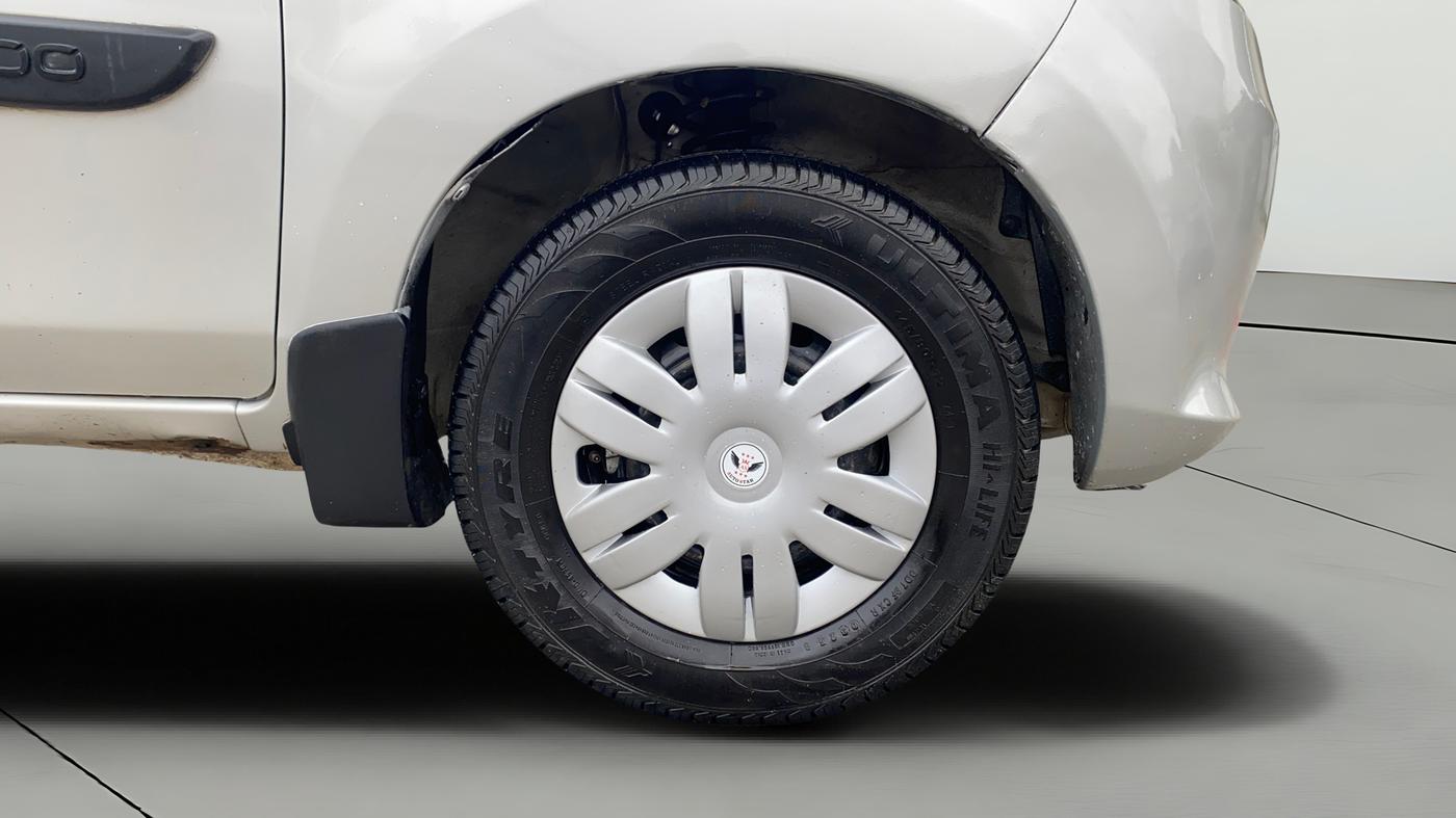 2015 Maruti Alto 800 VXI, Petrol, Manual, 37,164 km, Right Front Wheel