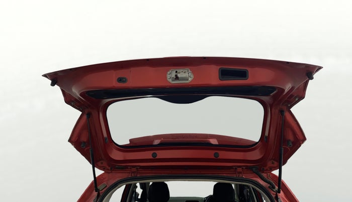 2018 Tata NEXON XT PETROL, Petrol, Manual, 40,774 km, Boot Door Open