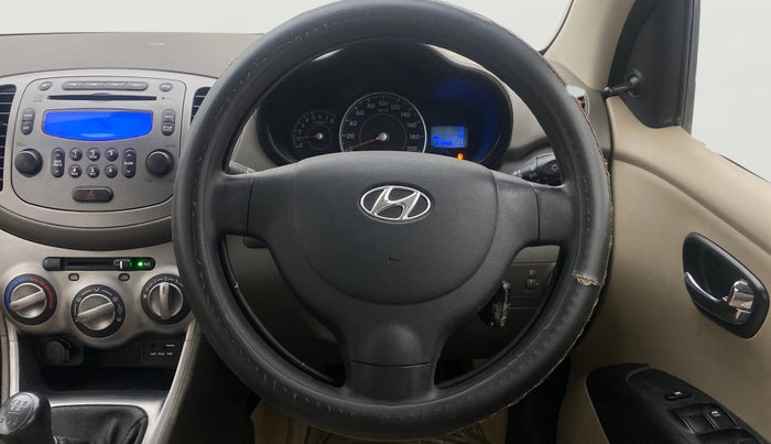 2015 Hyundai i10 SPORTZ 1.1, Petrol, Manual, 87,663 km, Steering Wheel Close Up