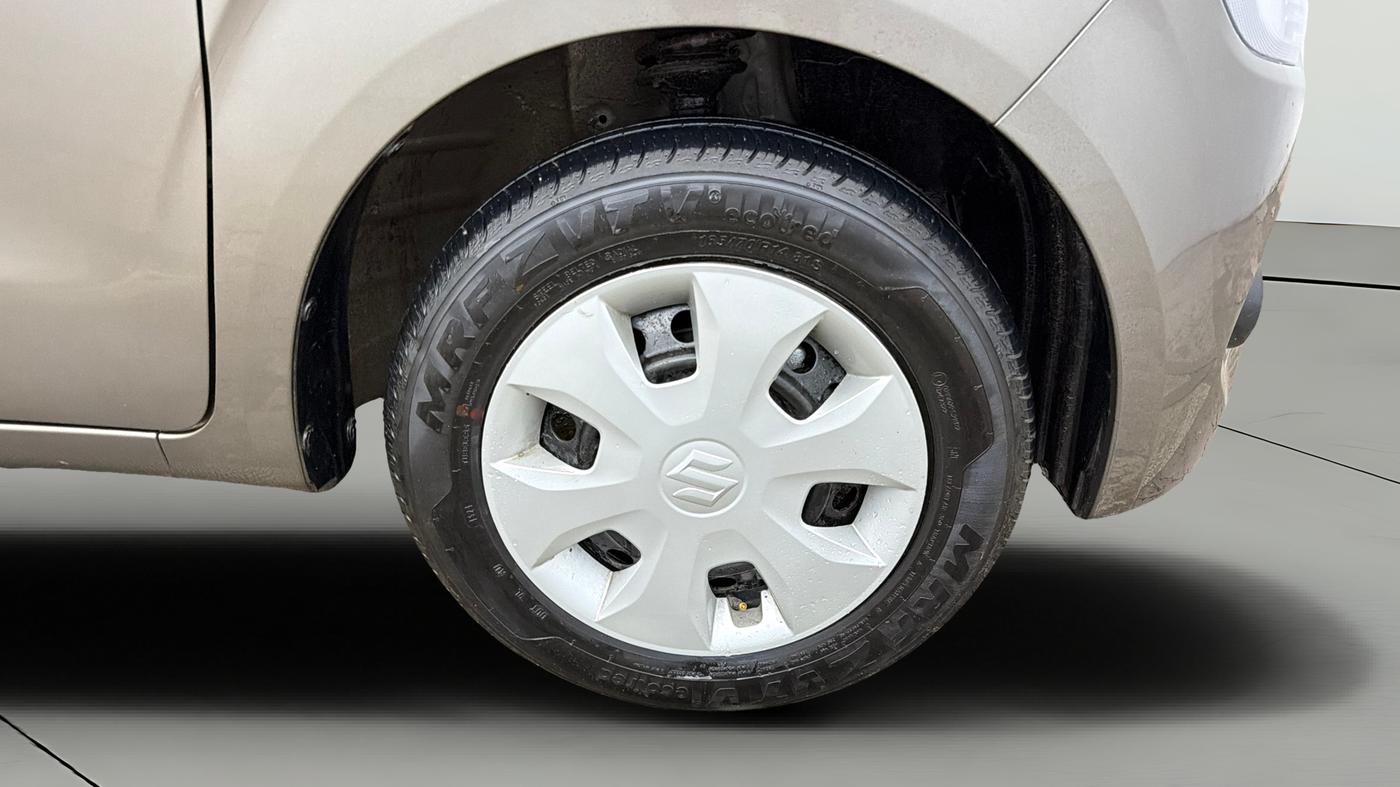 2024 Maruti New Wagon-R VXI 1.0, Petrol, Manual, 5,925 km, Right Front Wheel