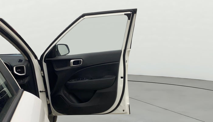 2020 Hyundai VENUE SX 1.0 TURBO IMT, Petrol, Manual, 61,085 km, RHS Front Door