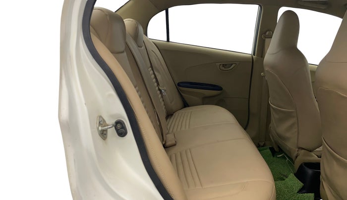 2016 Honda Amaze 1.2L I-VTEC S, Petrol, Manual, 67,524 km, Right Side Rear Door Cabin