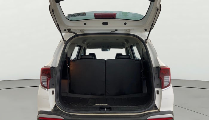 2022 KIA CARENS PRESTIGE PLUS 1.4 PETROL 7 STR, Petrol, Manual, 43,517 km, Boot Open Zoomed View