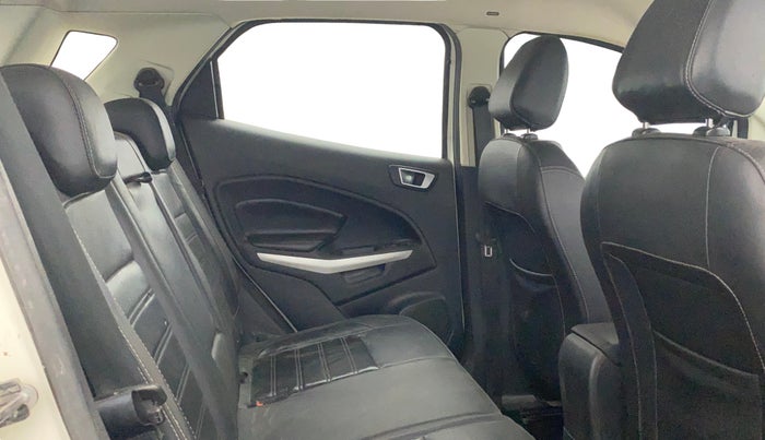 2018 Ford Ecosport TITANIUM + 1.5L PETROL AT, Petrol, Automatic, 34,101 km, Right Side Rear Door Cabin