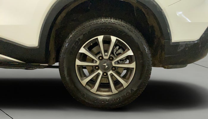 2023 Mahindra SCORPIO-N Z8 L DIESEL MT 2WD 7 STR, Diesel, Manual, 90,009 km, Left Rear Wheel