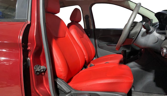 2019 Ford New Figo TITANIUM BLU 1.2 PETROL, Petrol, Manual, 13,499 km, Right Side Front Door Cabin