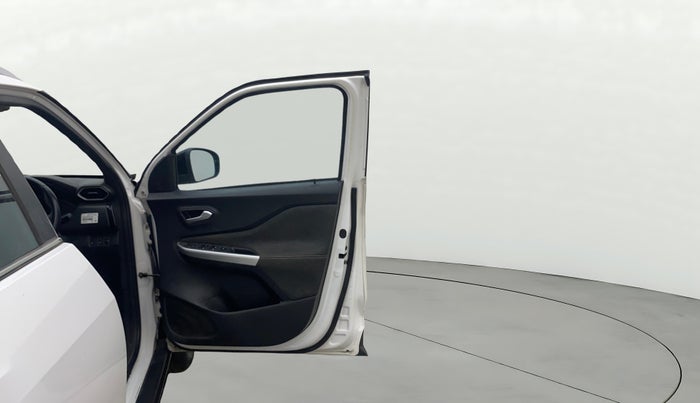 2022 Nissan MAGNITE XV PREMIUM, Petrol, Manual, 43,434 km, RHS Front Door