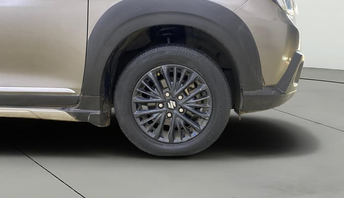 2021 Maruti XL6 ZETA MT, Petrol, Manual, 42,231 km, Right Front Wheel