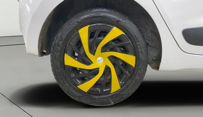 2016 Hyundai Grand i10 SPORTZ 1.2 KAPPA VTVT, Petrol, Manual, 94,743 km, Right Rear Wheel