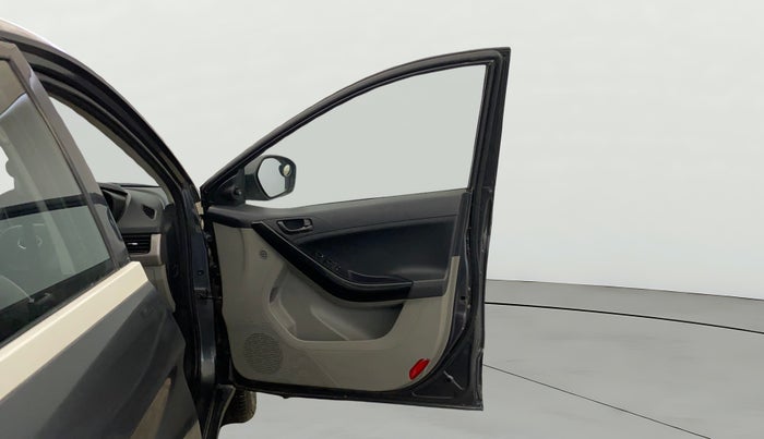 2019 Tata NEXON XMA PETROL, Petrol, Automatic, 49,278 km, RHS Front Door