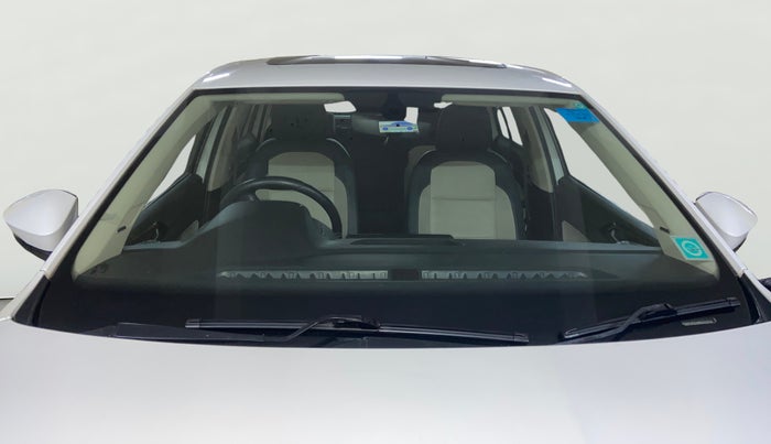 2022 Skoda SLAVIA STYLE 1.0L TSI MT, Petrol, Manual, 47,716 km, Front Windshield