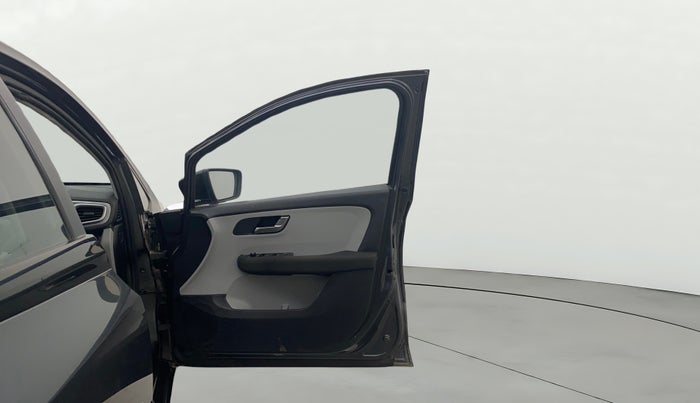 2021 Tata ALTROZ XZ PETROL, Petrol, Manual, 54,543 km, RHS Front Door