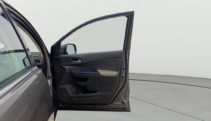 2014 Honda CRV 2.0L I-VTEC 2WD AT, Petrol, Automatic, 1,49,307 km, RHS Front Door