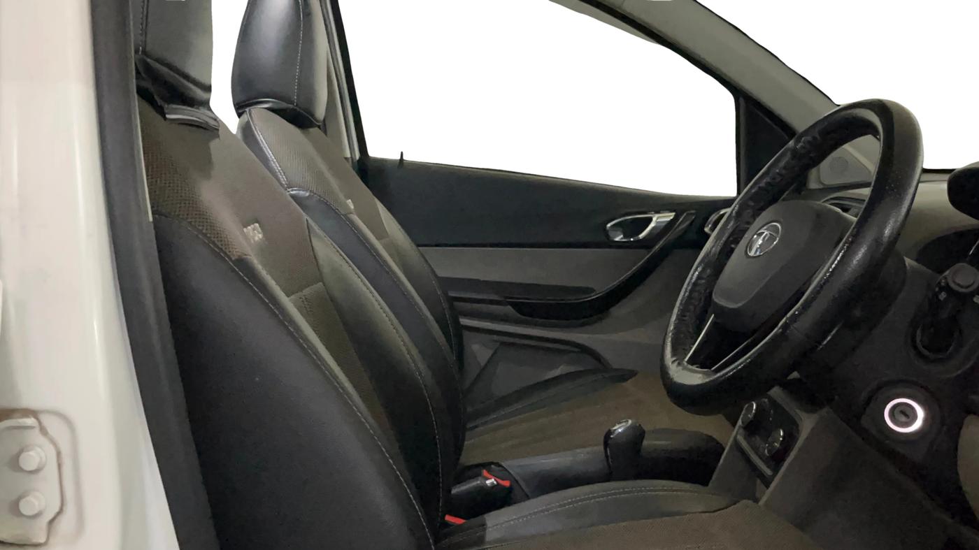 2019 Tata Tiago XZ PLUS PETROL, Petrol, Manual, 68,723 km, Right Side Front Door Cabin