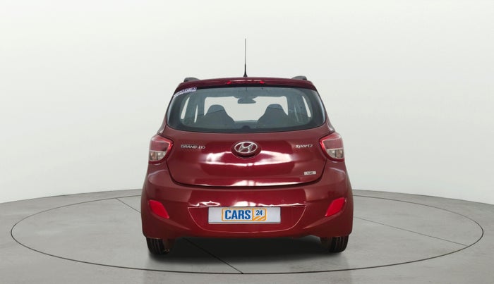 2016 Hyundai Grand i10 SPORTZ 1.2 KAPPA VTVT, Petrol, Manual, 48,799 km, Back/Rear