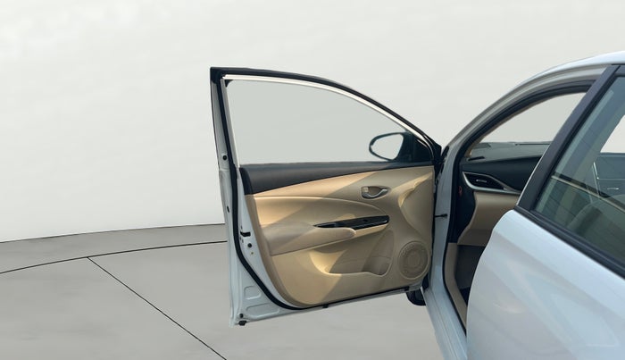 2018 Toyota YARIS G CVT, Petrol, Automatic, 76,889 km, LHS Front Door