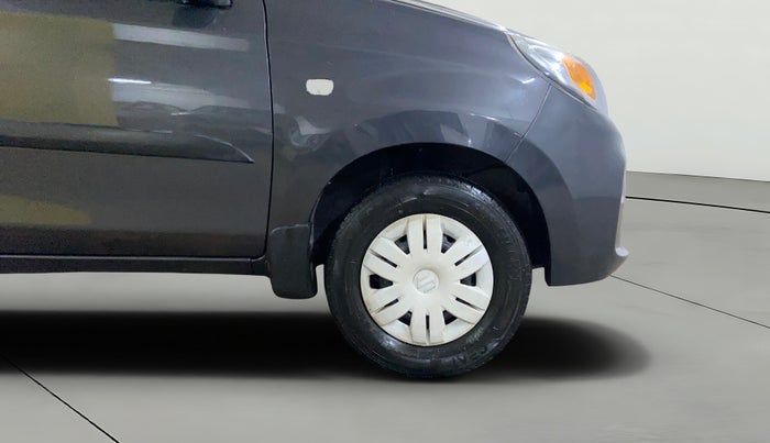 2020 Maruti Alto VXI, Petrol, Manual, 49,616 km, Right Front Wheel