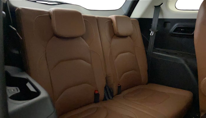 2020 MG HECTOR PLUS SHARP 2.0 DIESEL TURBO MT 6-STR, Diesel, Manual, 71,080 km, Third Seat Row ( optional )