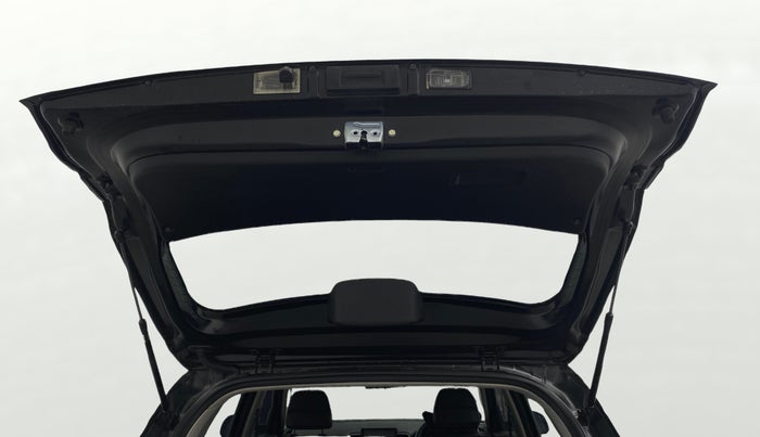 2024 Hyundai VENUE S 1.2, Petrol, Manual, 21,891 km, Boot Door Open