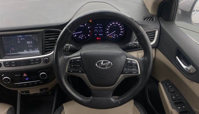 2018 Hyundai Verna 1.6 VTVT SX O, Petrol, Manual, 82,408 km, Steering Wheel Close Up