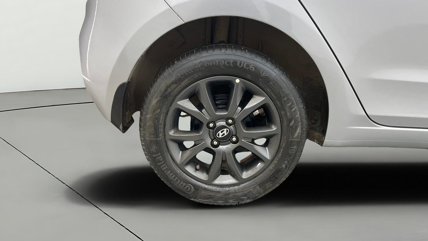 2019 Hyundai Elite i20 SPORTZ PLUS 1.2, Petrol, Manual, 84,749 km, Right Rear Wheel