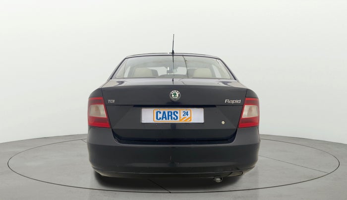 2013 Skoda Rapid ELEGANCE 1.6 TDI CR MT, Diesel, Manual, 85,878 km, Back/Rear