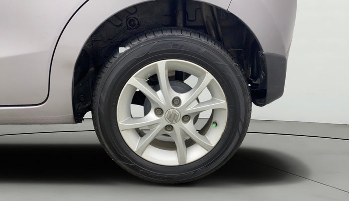2015 Maruti Celerio ZXI, Petrol, Manual, 30,594 km, Left Rear Wheel