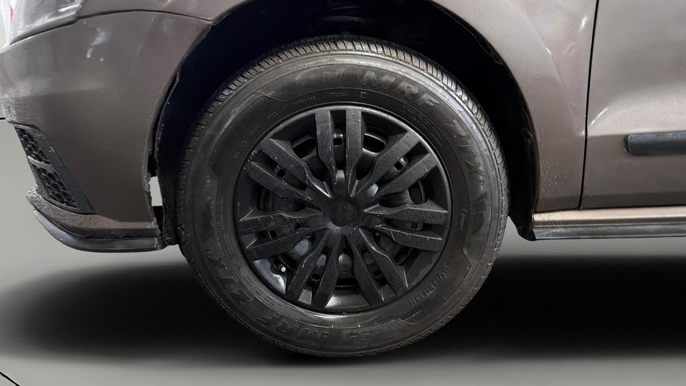 2019 Volkswagen Polo TRENDLINE 1.0L, Petrol, Manual, 82,838 km, Left Front Wheel