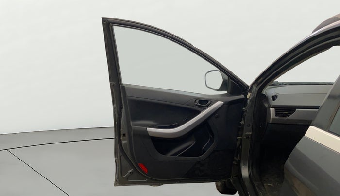 2022 Tata NEXON XM SUNROOF PETROL, Petrol, Manual, 32,800 km, LHS Front Door