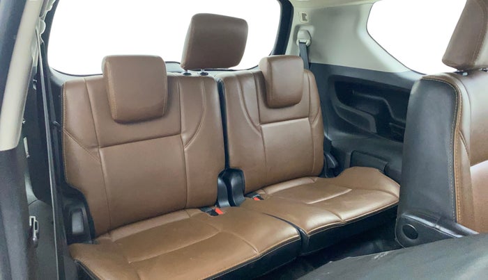 2021 Toyota Innova Crysta 2.4 G 7 STR, Diesel, Manual, 94,639 km, Third Seat Row ( optional )