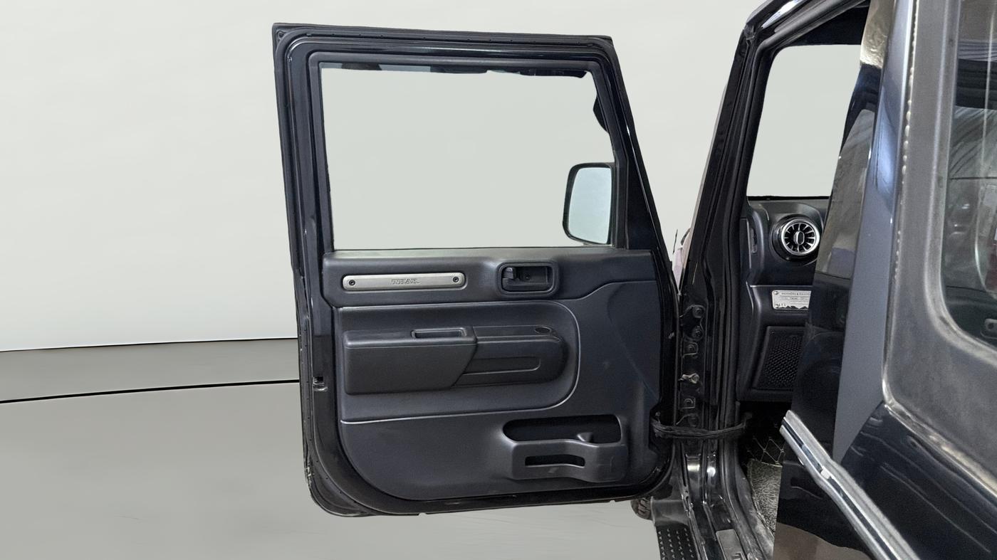 2021 Mahindra Thar LX PETROL HT 4WD AT, Petrol, Automatic, 52,617 km, LHS Front Door