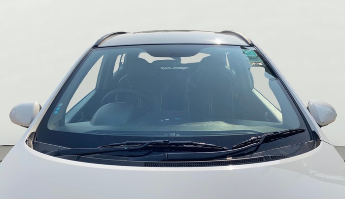 2018 Hyundai Grand i10 SPORTZ 1.2 KAPPA VTVT, Petrol, Manual, 37,122 km, Front Windshield