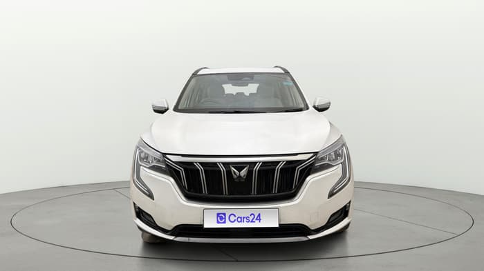 2023 Mahindra XUV700 AX 7 P MT 7 STR, Petrol, Manual, 9,614 km, Front