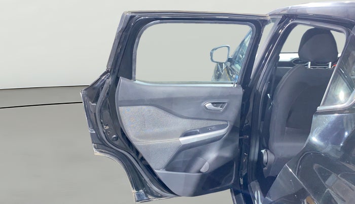 2022 Nissan MAGNITE XV PREMIUM, Petrol, Manual, 10,015 km, LHS Rear Door