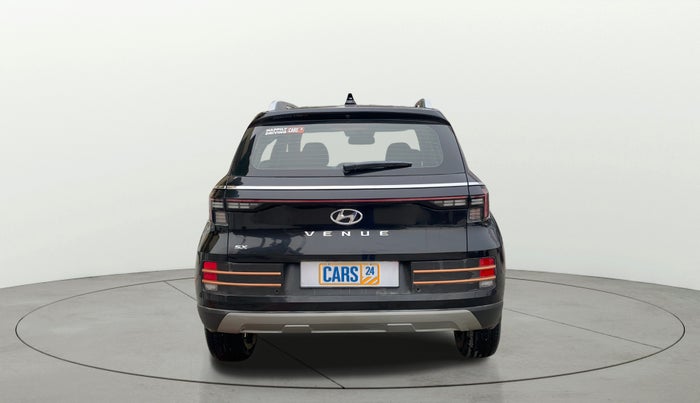 2023 Hyundai VENUE SX 1.5 CRDI, Diesel, Manual, 16,838 km, Back/Rear