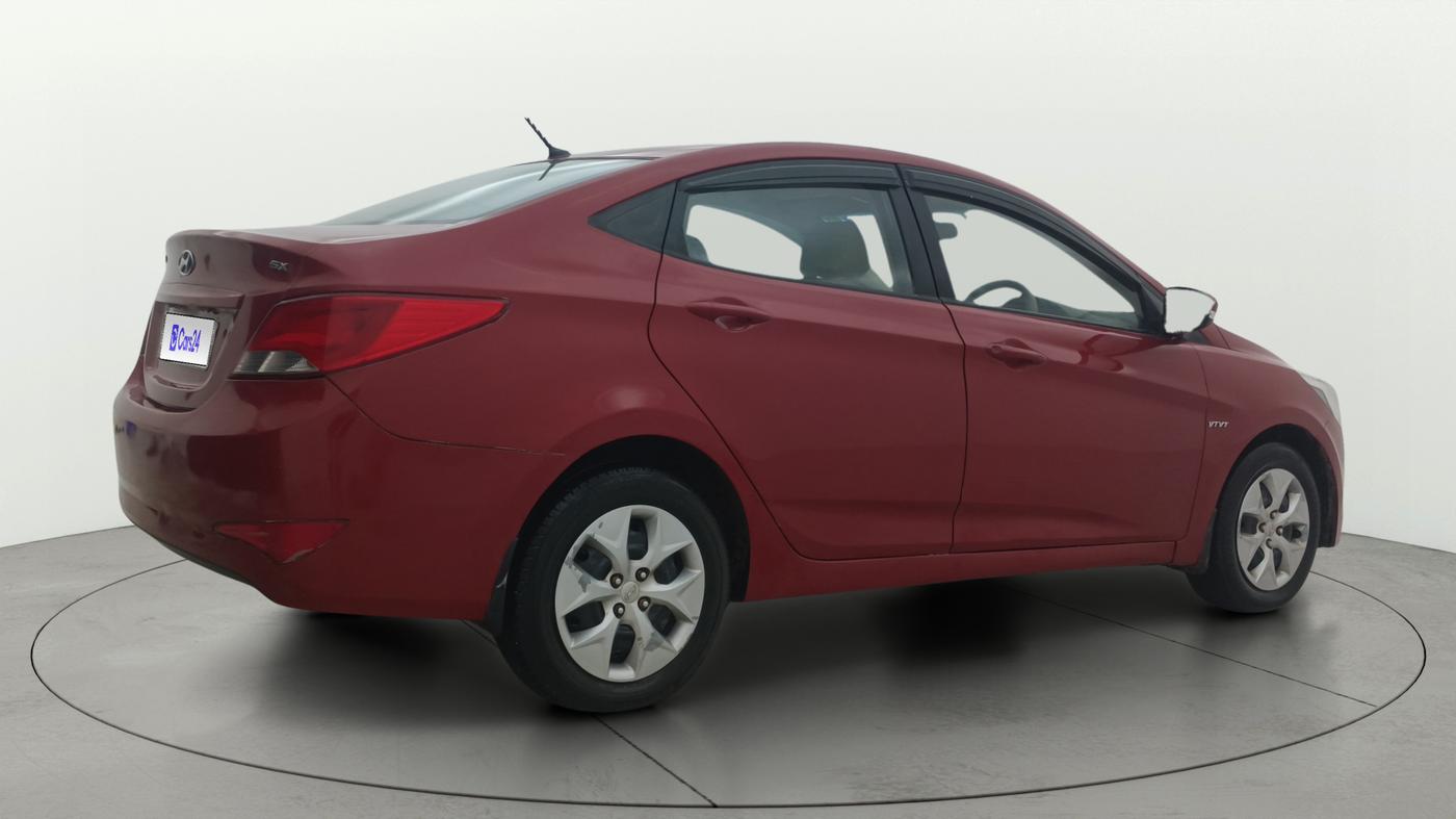 2015 Hyundai Verna FLUIDIC 1.4 VTVT, Petrol, Manual, 1,09,359 km, Right Back Diagonal