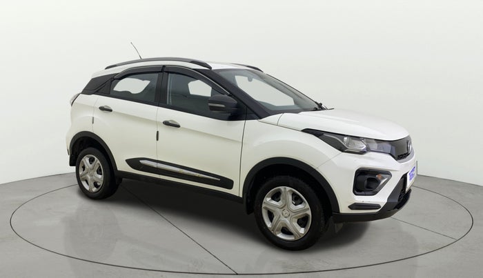 2022 Tata NEXON XM PETROL, Petrol, Manual, 56,901 km, Right Front Diagonal