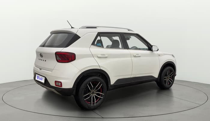 2019 Hyundai VENUE S 1.2, Petrol, Manual, 26,194 km, Right Back Diagonal