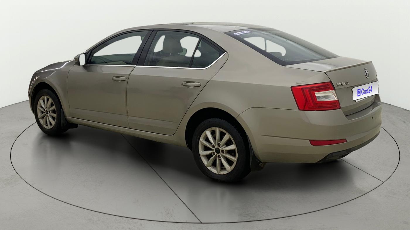 2014 Skoda Octavia ELEGANCE 2.0 TDI AT, Diesel, Automatic, 77,176 km, Left Back Diagonal