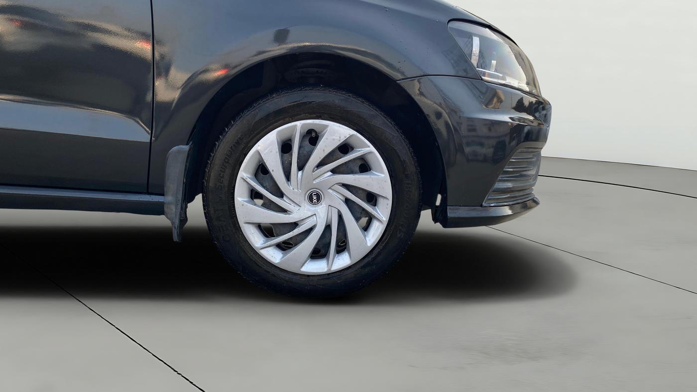 2018 Volkswagen Ameo COMFORTLINE 1.0L, Petrol, Manual, 85,169 km, Right Front Wheel